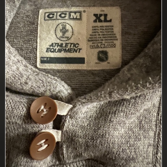 CCM Chicago Blackhawks Winter Classic Pullover Sweatshirt Size XXL - Picture 5 of 6